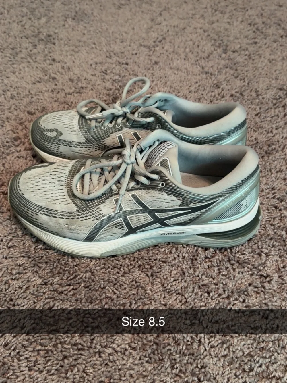 Asics Women's Athletic Shoes in Light Gray and Seafoam